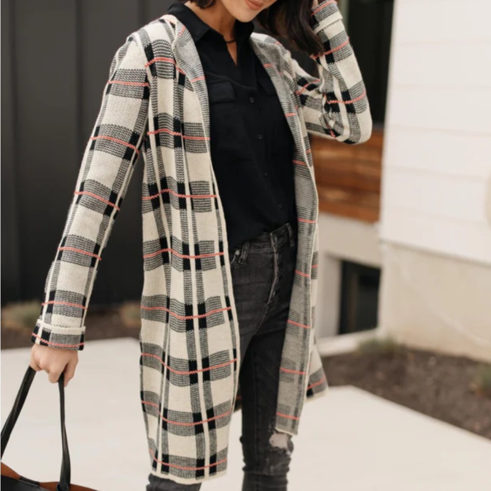 Perfection Monochrome Checkered Cardigan